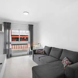 Buganvilla 0-1 Apartamento